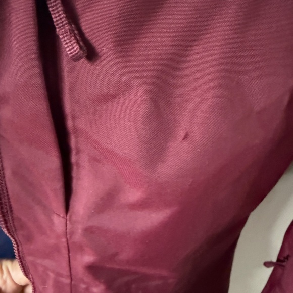 The North Face Women's Small Maroon Winter Jacket, ski or snowboard ready - Picture 9 of 16